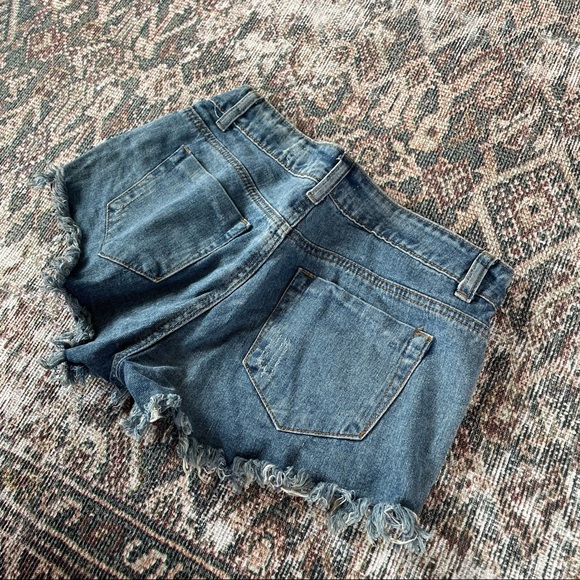 Springfield Jean Shorts - Picture 4 of 4